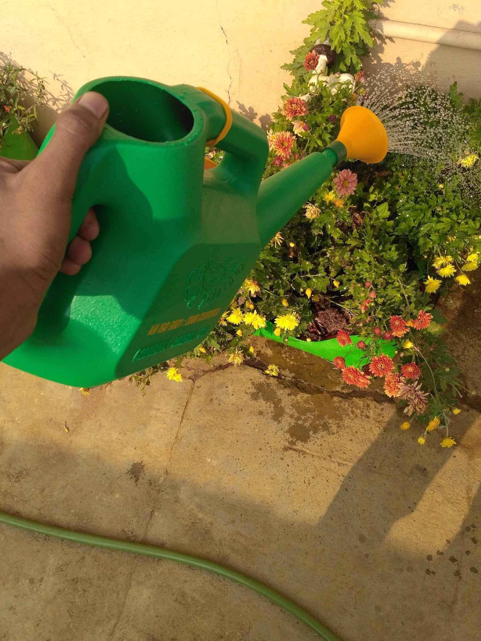Plastic Watering Can for Plants (with Strong Copper Sparyer) (5 Litre) - Image 2